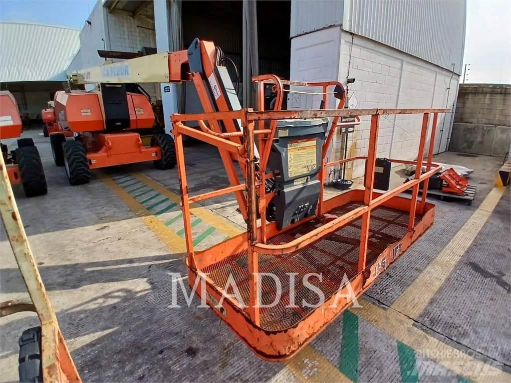 JLG 800 AJ رافعات سلة مفصلية