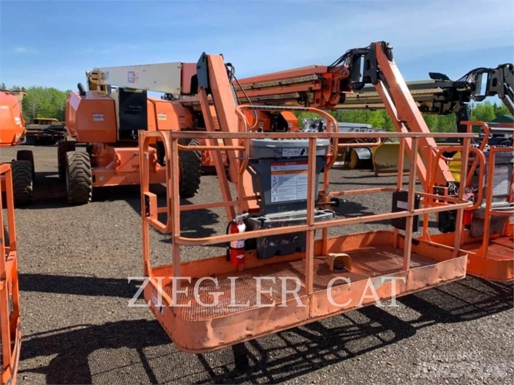 JLG 800AJ رافعات سلة مفصلية