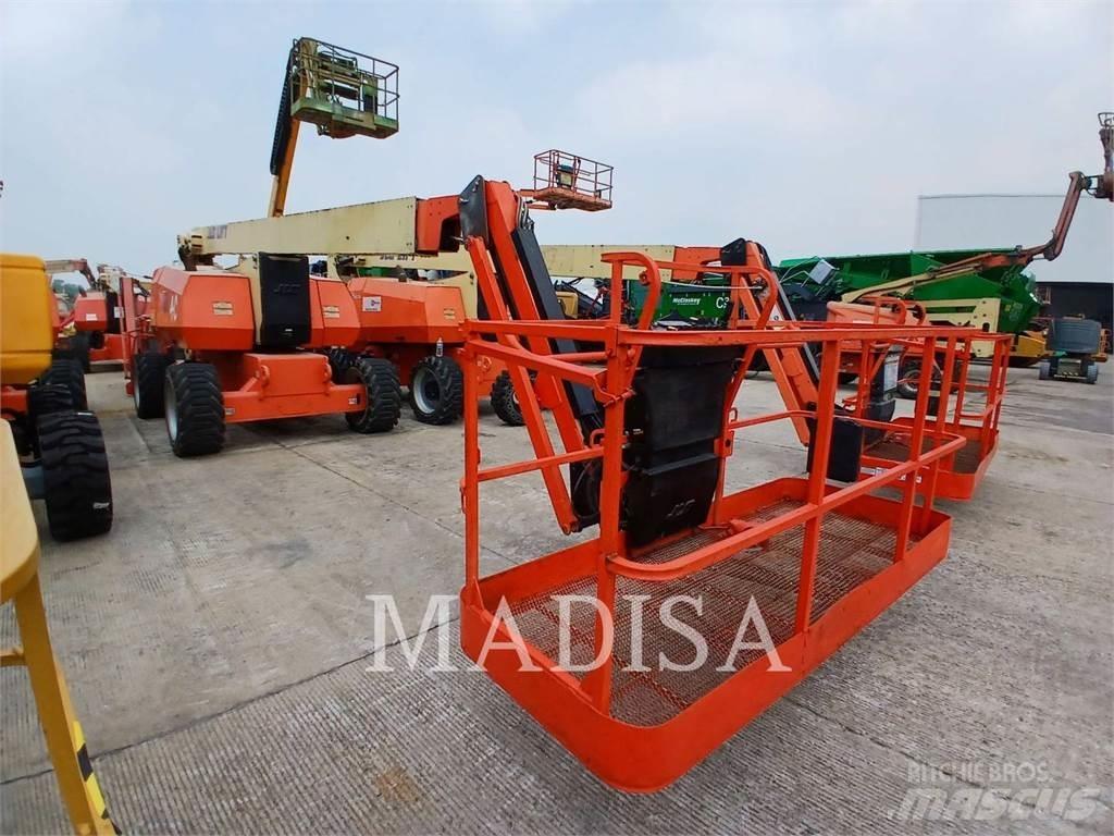 JLG 800AJ رافعات سلة مفصلية