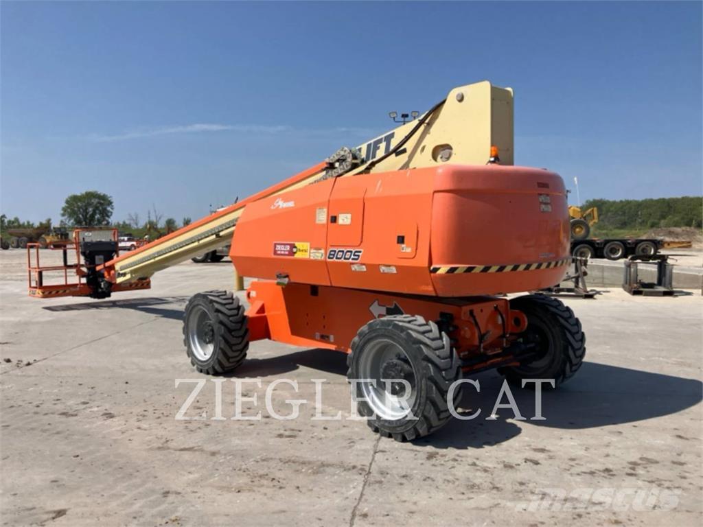 JLG 800S رافعات سلة مفصلية
