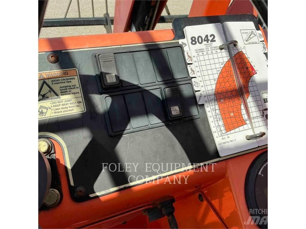 JLG 8042 مناولات متداخلة