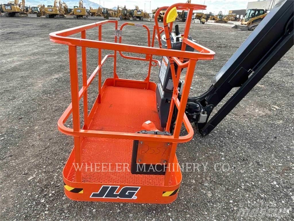 JLG 860SJ رافعات سلة مفصلية