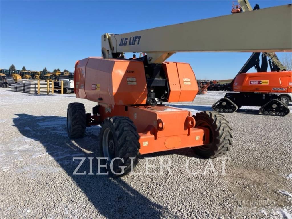 JLG 860SJ رافعات سلة مفصلية