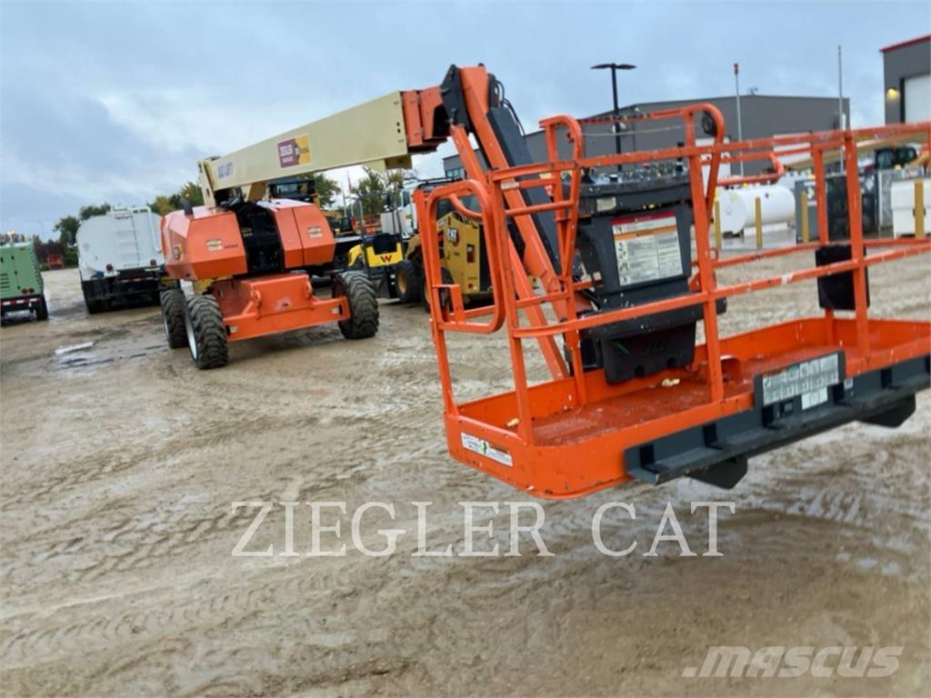 JLG 860SJ رافعات سلة مفصلية
