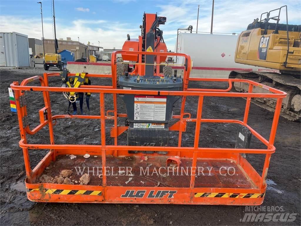 JLG 860SJ SP رافعات سلة مفصلية
