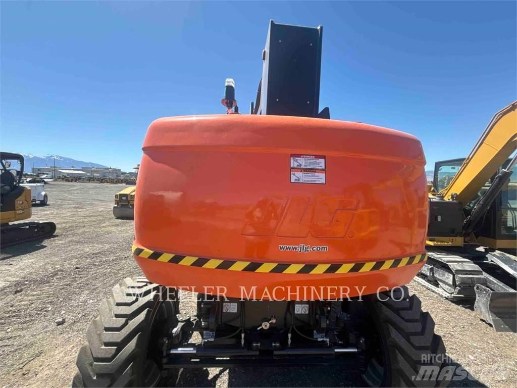 JLG 860SJ SP رافعات سلة مفصلية