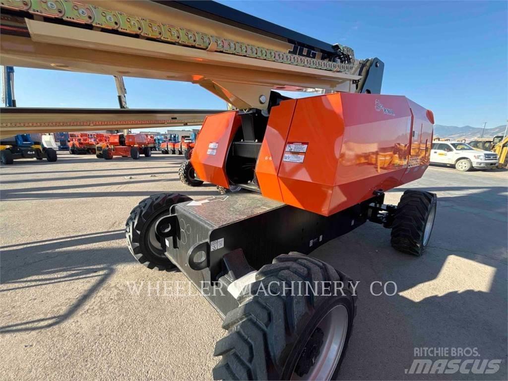 JLG 860SJ SP رافعات سلة مفصلية