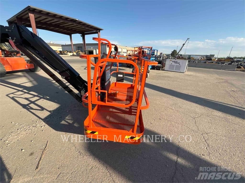 JLG 860SJ SP رافعات سلة مفصلية