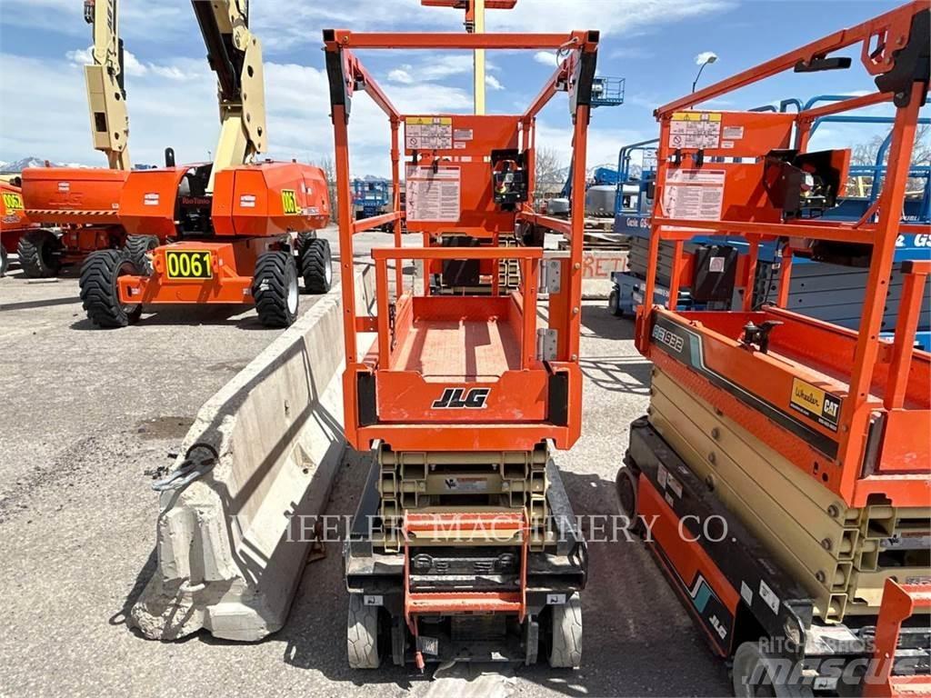 JLG AE1932 رافعات مقصية الشكل