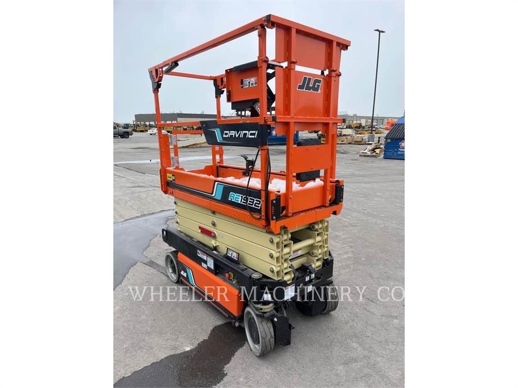 JLG AE1932 رافعات مقصية الشكل