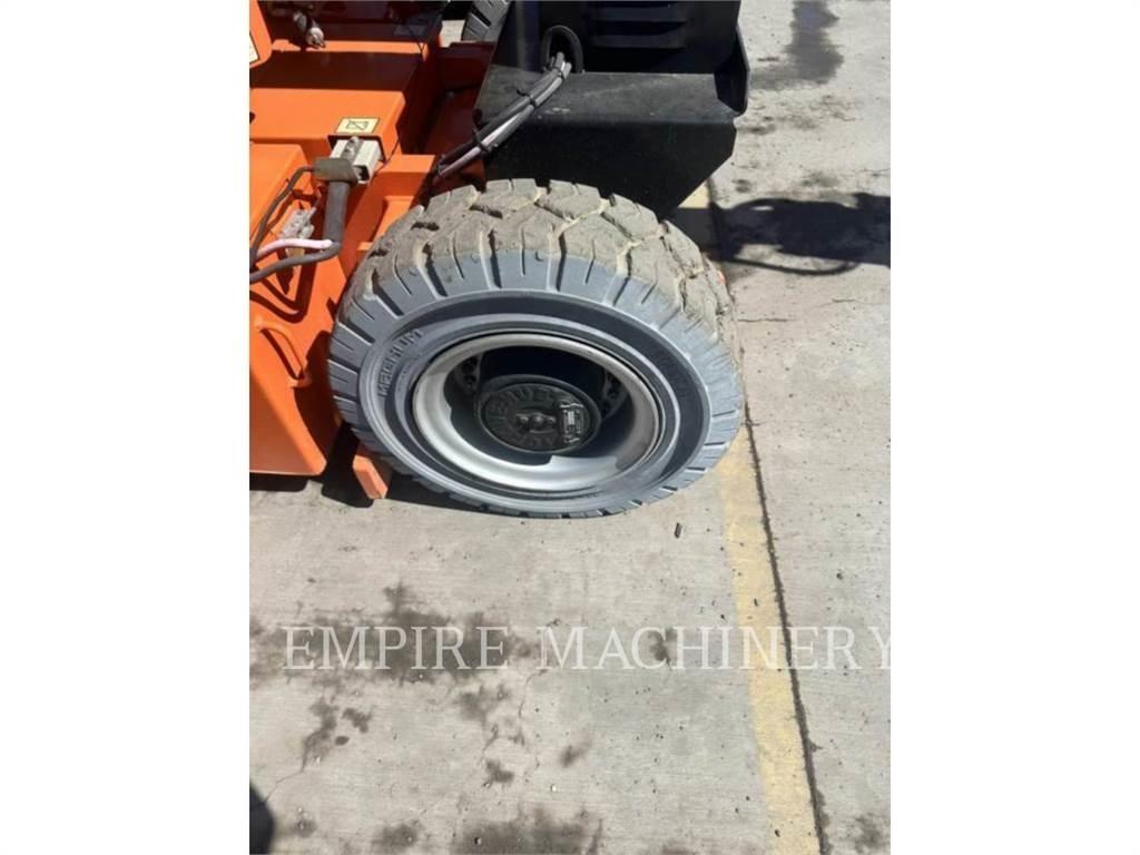 JLG E300AJP رافعات سلة مفصلية