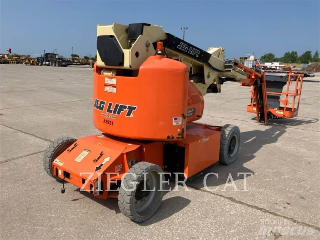 JLG E400AJPN رافعات سلة مفصلية