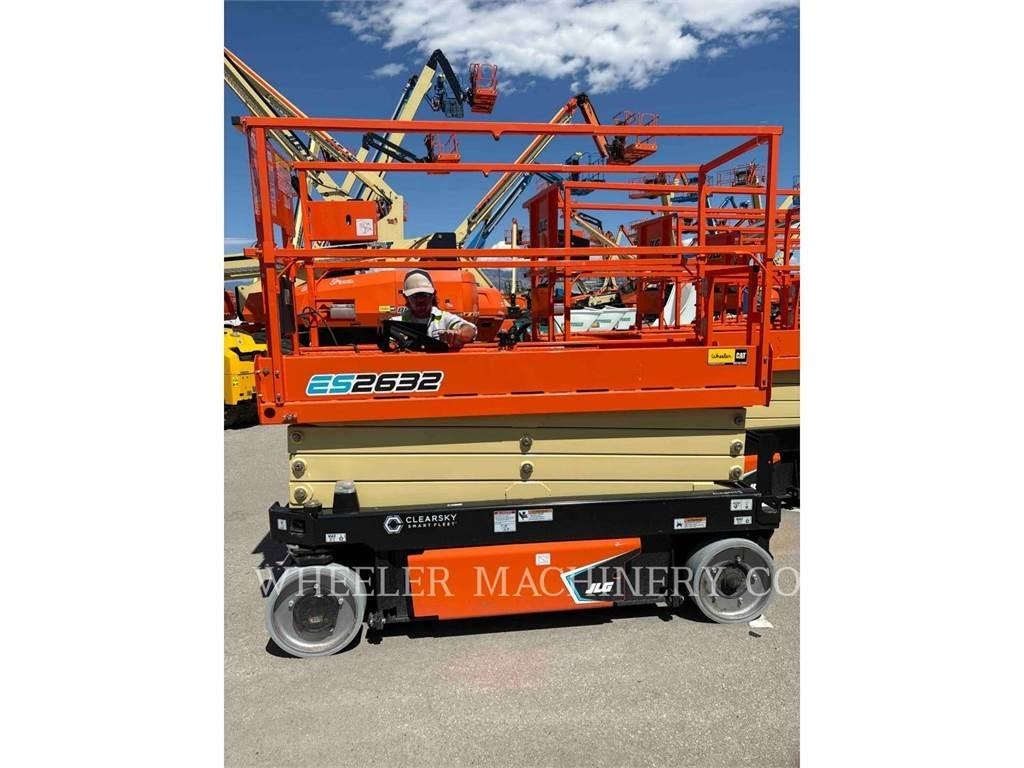 JLG ES2632 رافعات مقصية الشكل