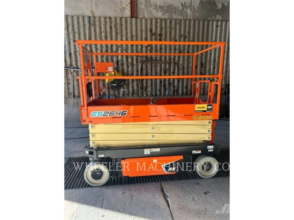 JLG ES2646 رافعات مقصية الشكل