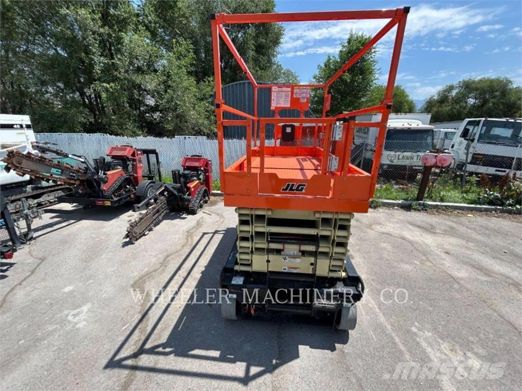 JLG ES3246 رافعات مقصية الشكل