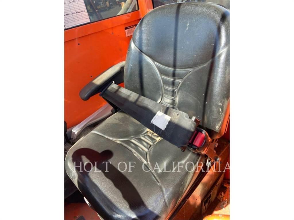 JLG G6-42A مناولات متداخلة
