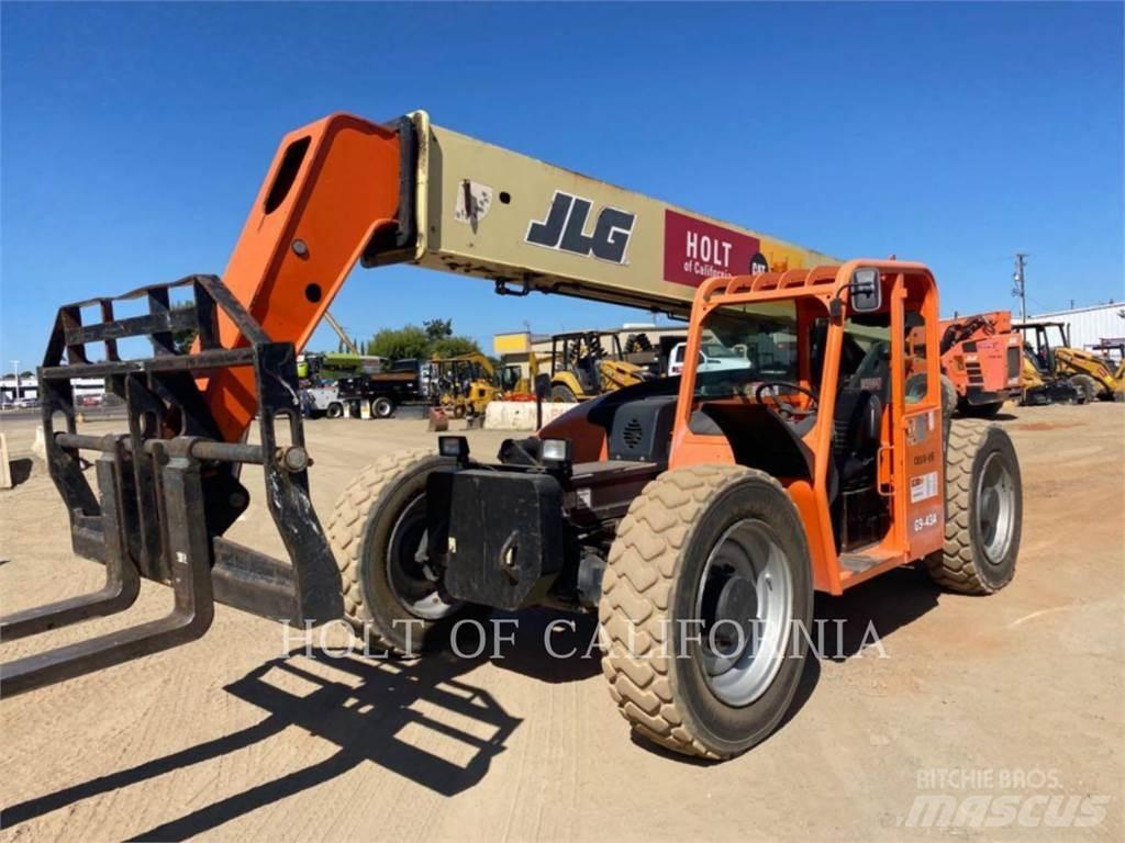 JLG G9-43A مناولات متداخلة