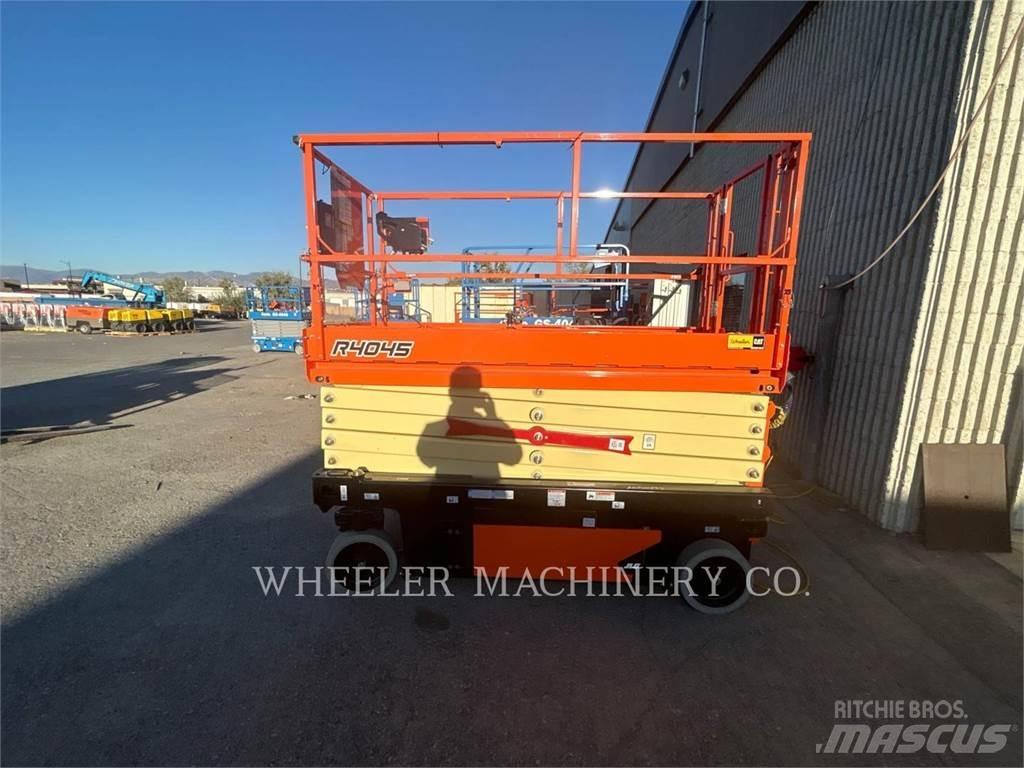 JLG R4045 رافعات مقصية الشكل