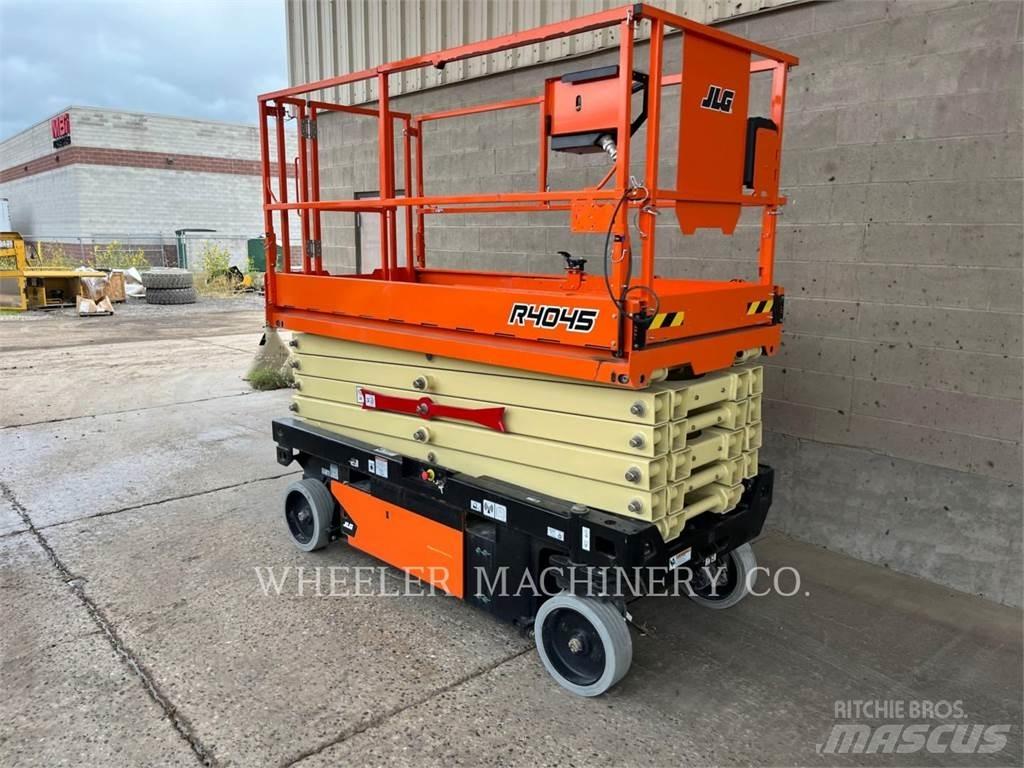 JLG R4045 رافعات مقصية الشكل