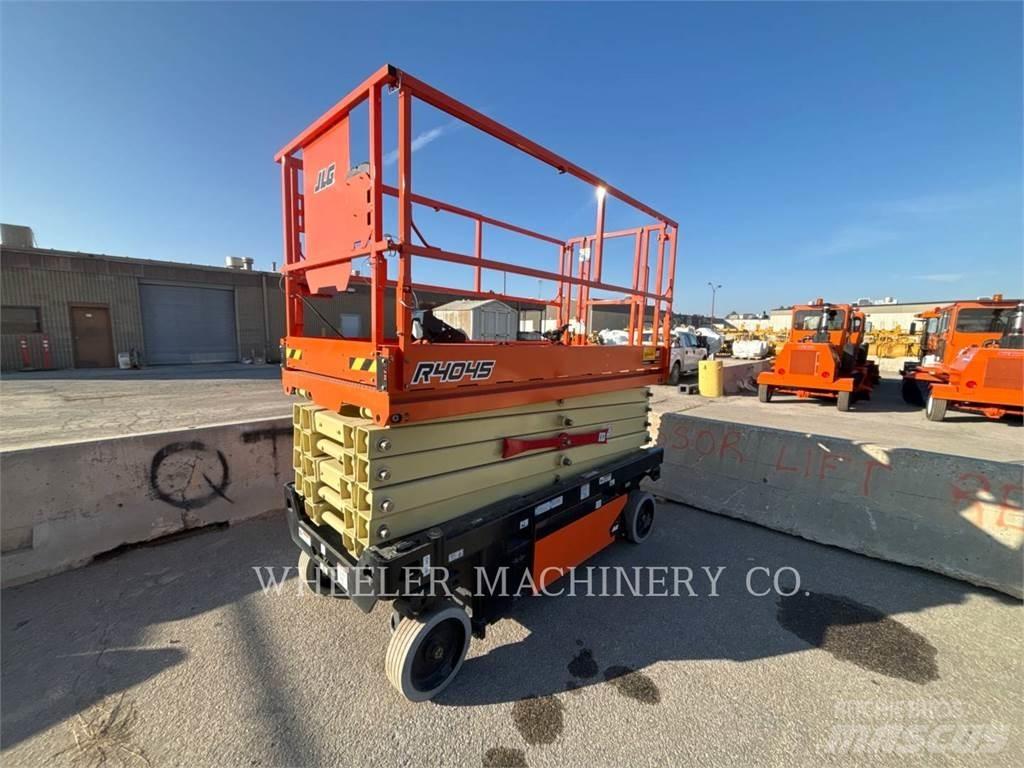 JLG R4045 رافعات مقصية الشكل