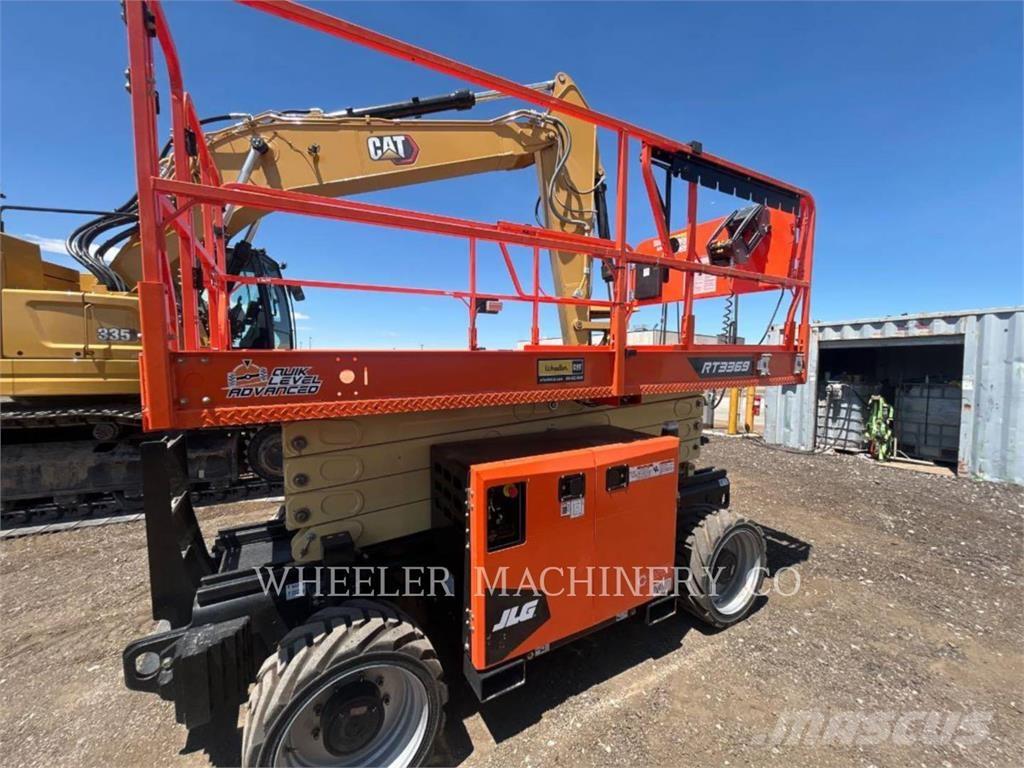 JLG RT3369 رافعات مقصية الشكل