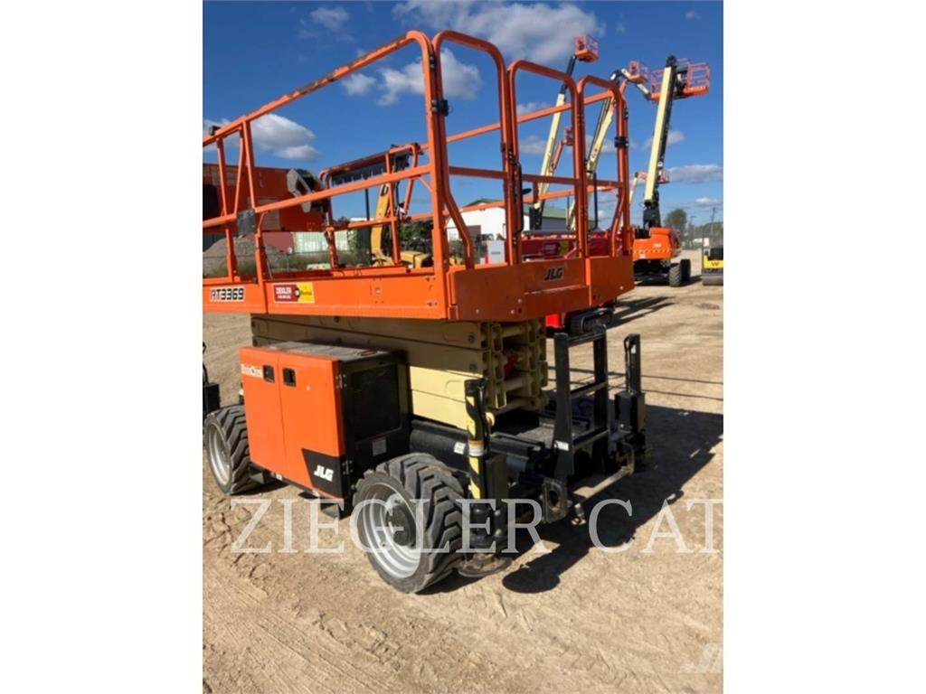 JLG RT3369 رافعات مقصية الشكل