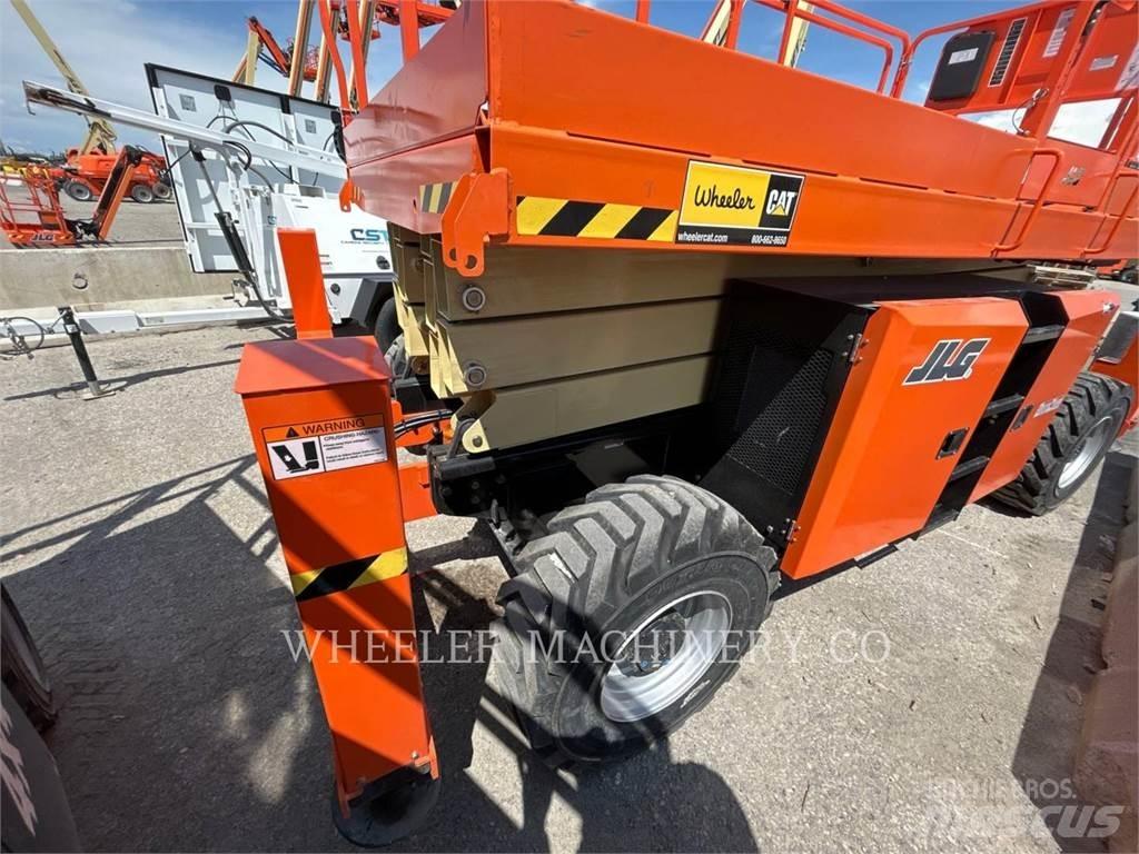 JLG RT3394 رافعات مقصية الشكل