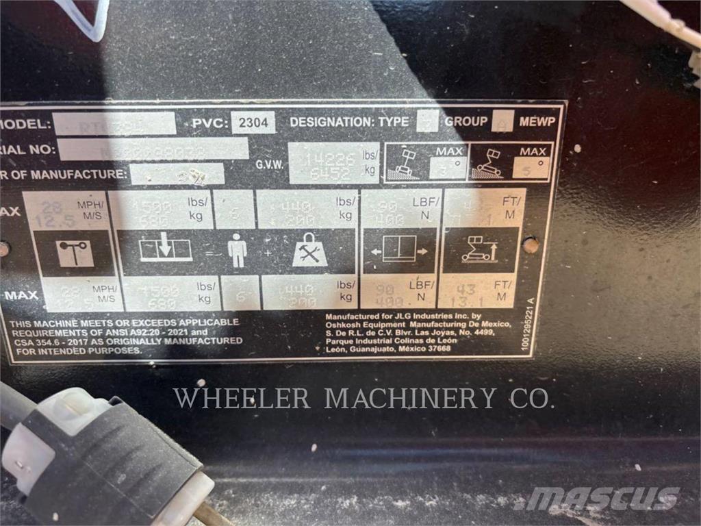 JLG RT4394 رافعات مقصية الشكل