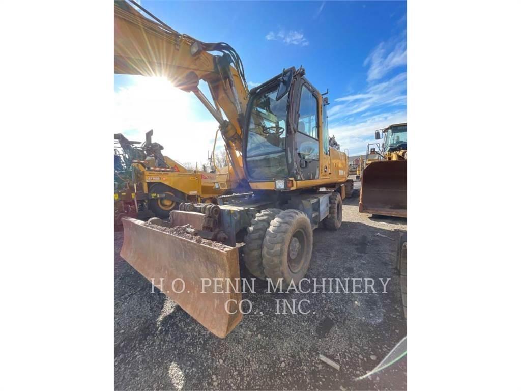 John Deere 180CW حفارات زحافة