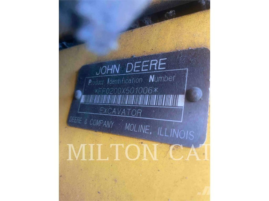 John Deere 200 LC أخرى