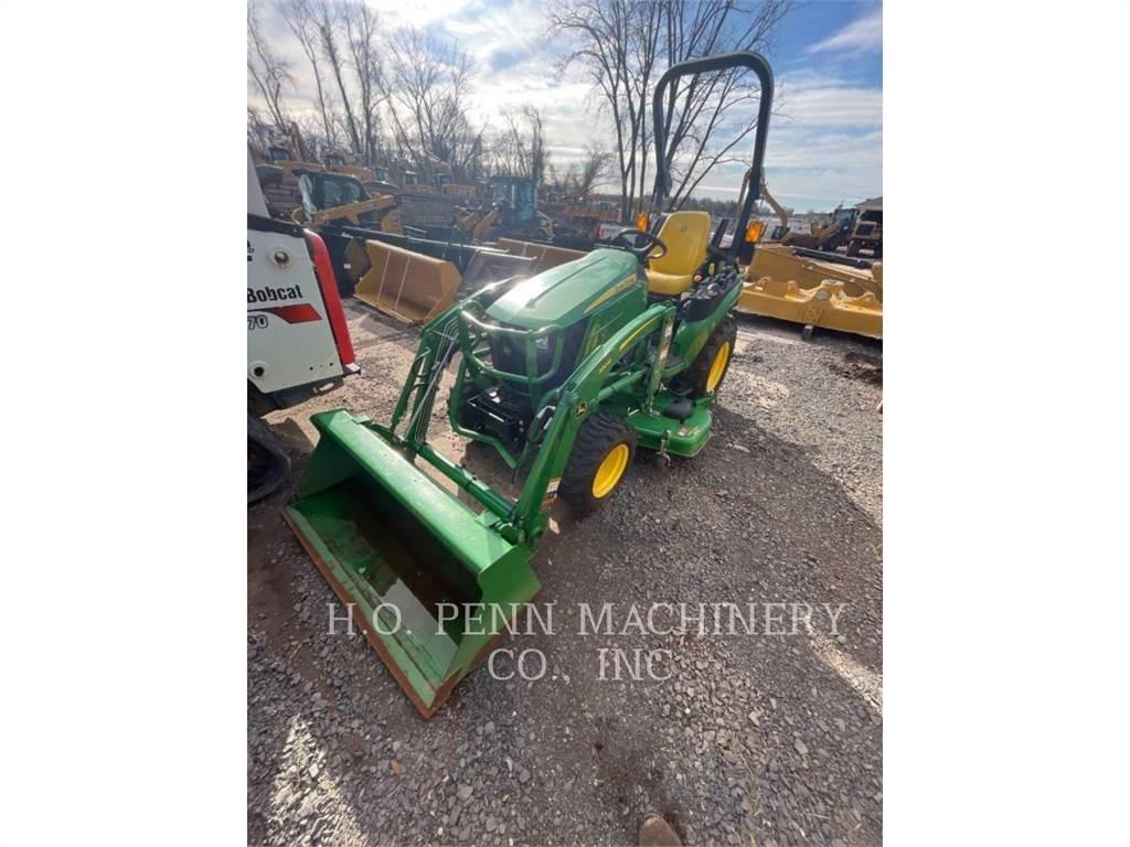 John Deere 2025R الجرارات