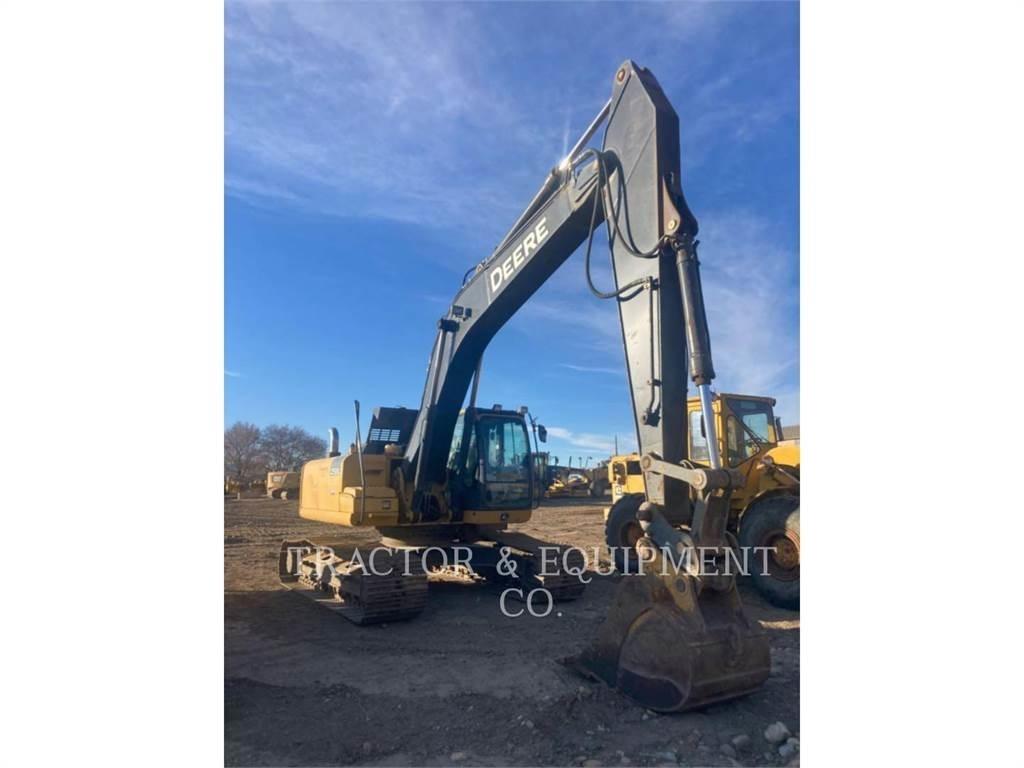 John Deere 250G حفارات زحافة