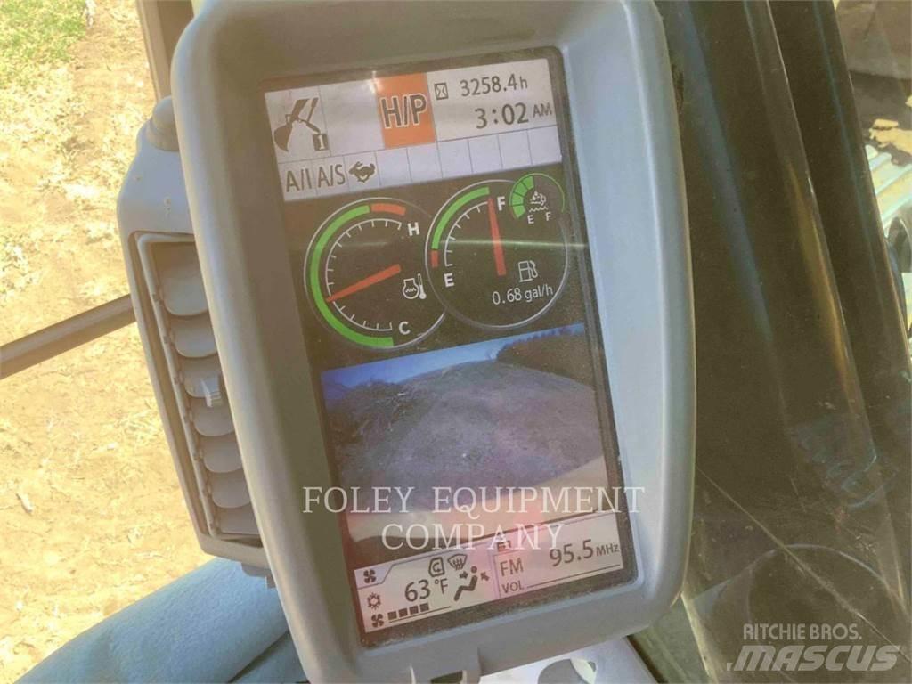 John Deere 250G حفارات زحافة