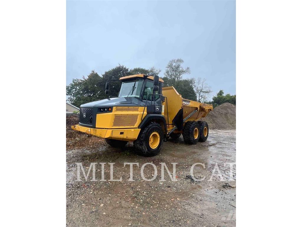 John Deere 260E ساحبات مفصلية