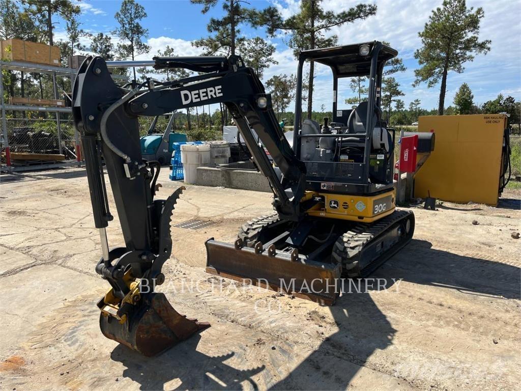 John Deere 30G حفارات زحافة