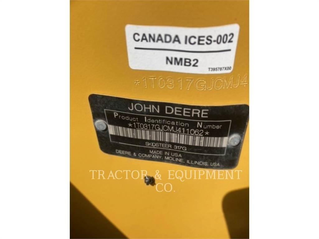 John Deere 317G لوادر انزلاقية التوجيه