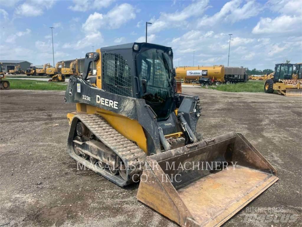 John Deere 323E لوادر زحافة