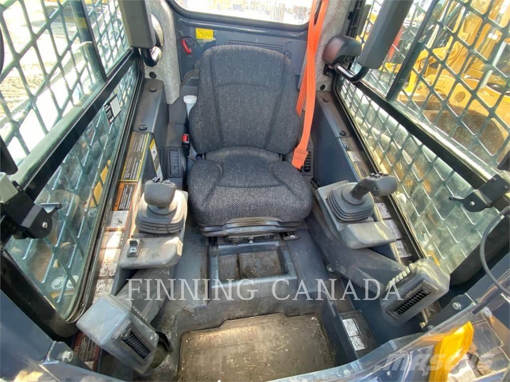 John Deere 325G لوادر زحافة