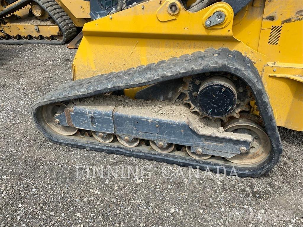 John Deere 325G لوادر زحافة