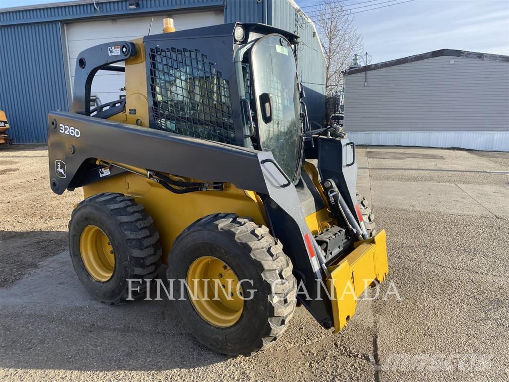 John Deere 326D لوادر انزلاقية التوجيه