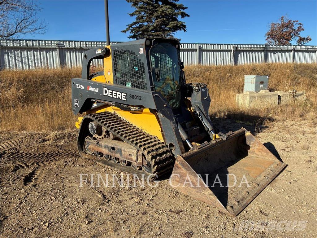 John Deere 333E لوادر زحافة