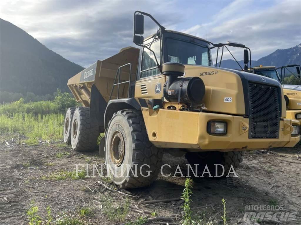 John Deere 400D ساحبات مفصلية