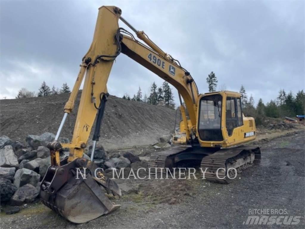 John Deere 490E حفارات زحافة