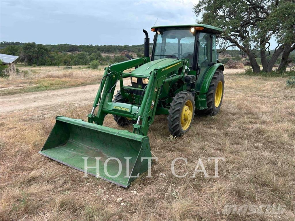 John Deere 5075E الجرارات