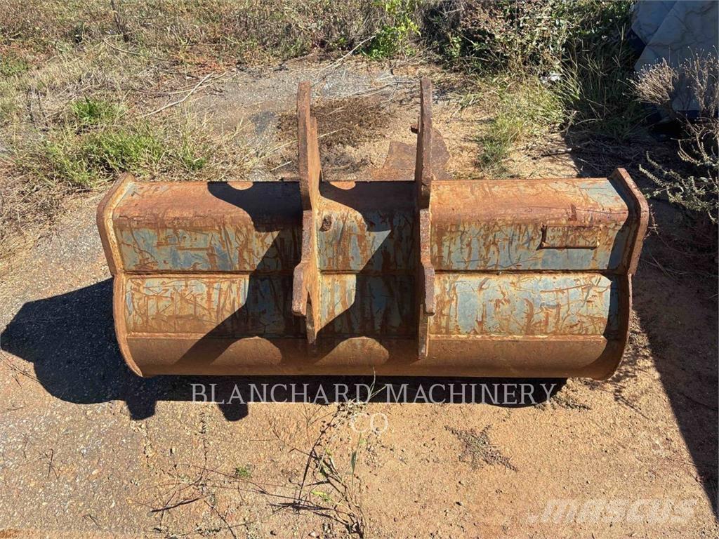 John Deere 50D حفارات زحافة