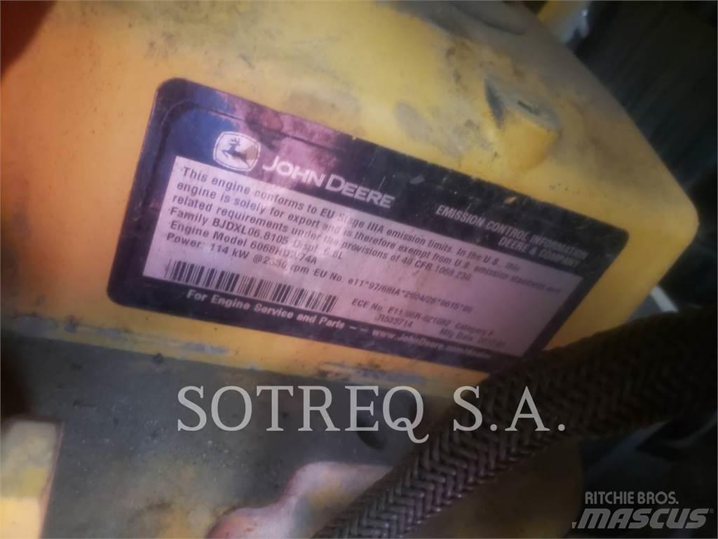 John Deere 524K لوادر بعجل