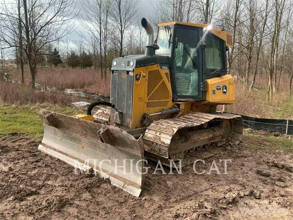 John Deere 550K LGP بلدوزرات مجنزرة
