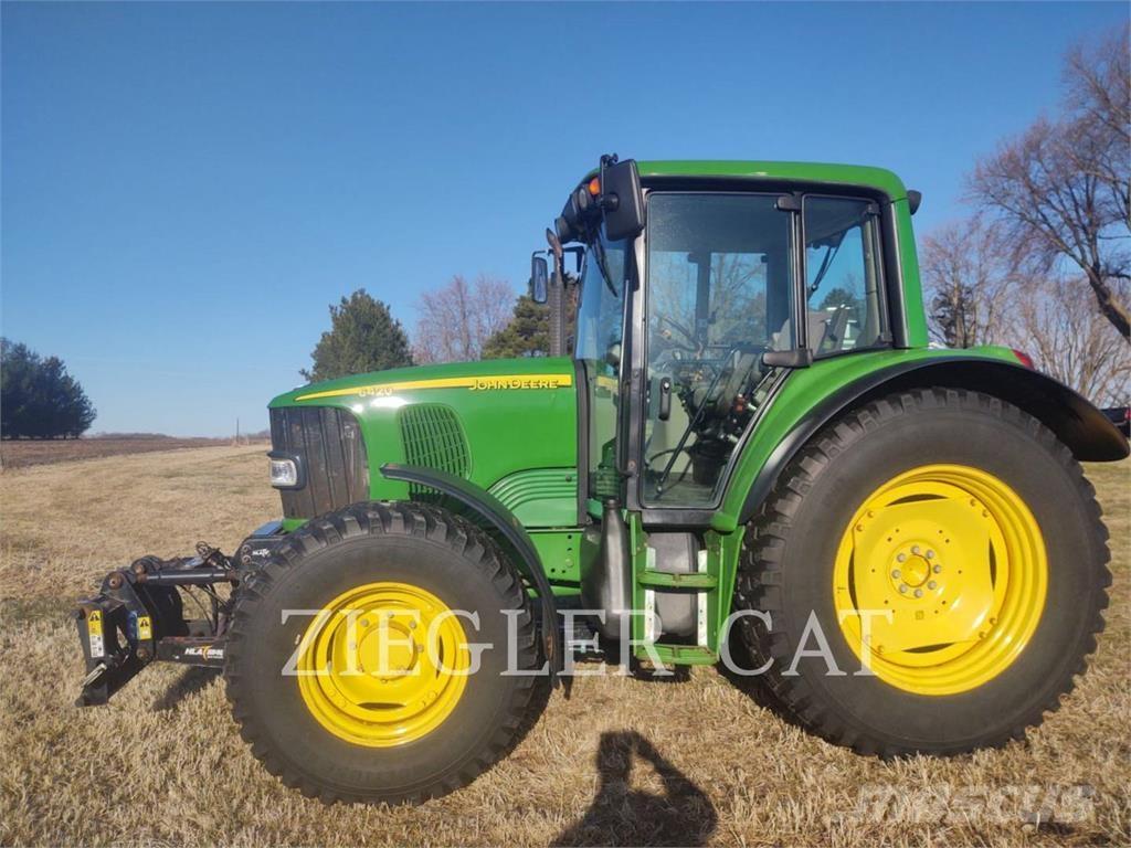 John Deere 6420 الجرارات