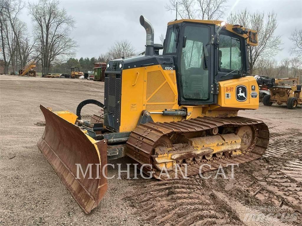 John Deere 650K LGP بلدوزرات مجنزرة