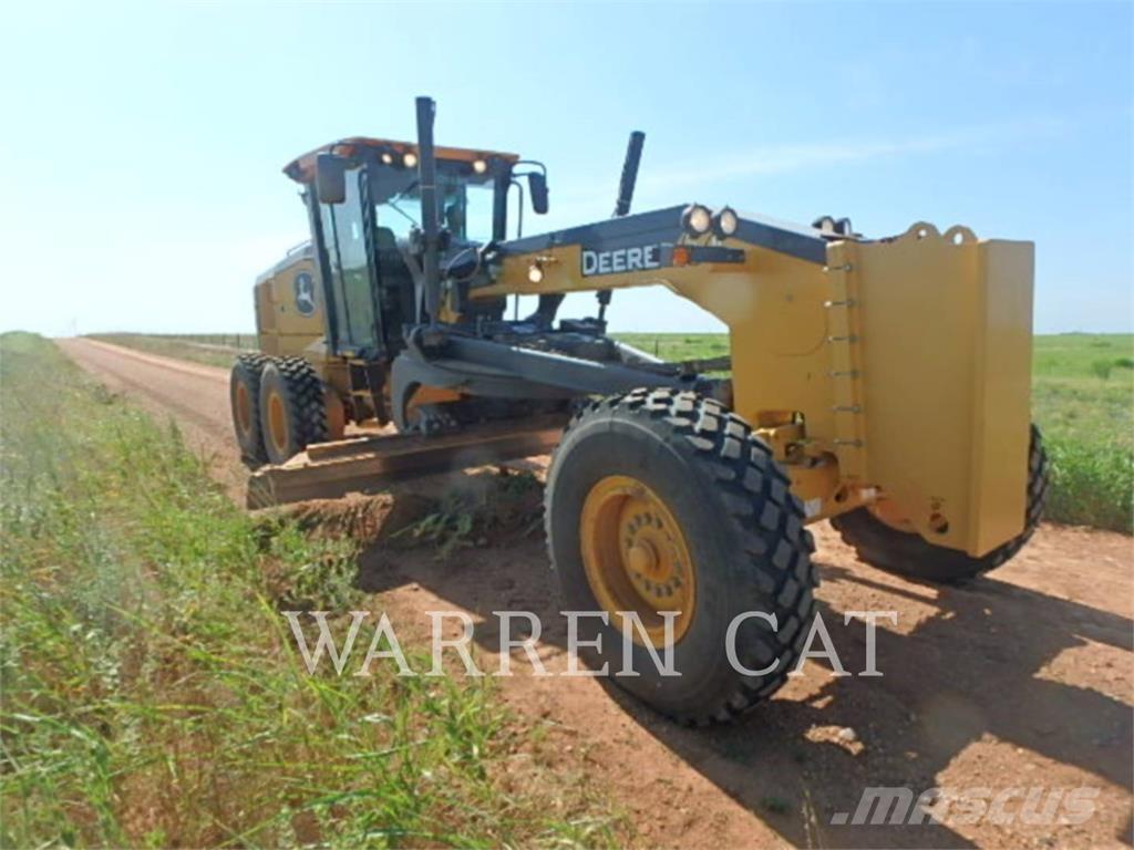 John Deere 670 معدات تمهيد الطرق